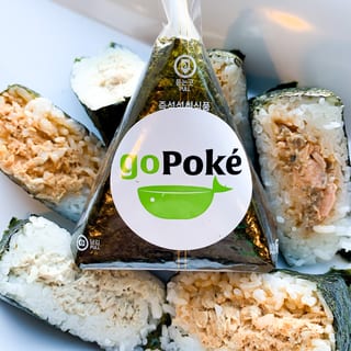 Garlic Salmon Onigiri